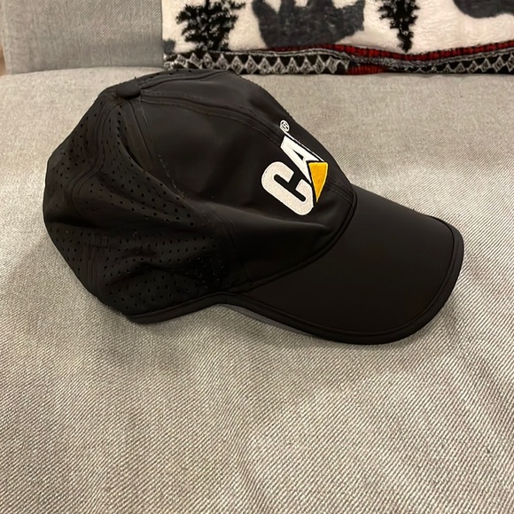 Caterpillar hat - Picture 1 of 2